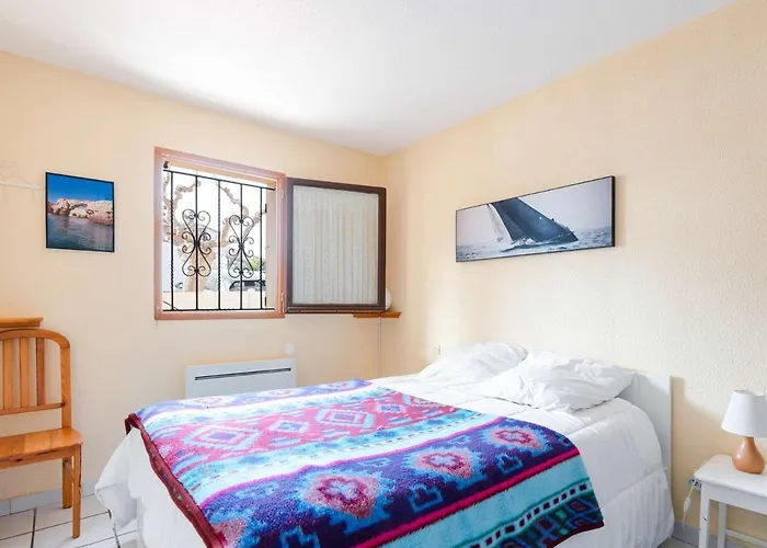 Pavillon Avec Solarium, Piscine Et Parking A Narbonne-plage - Fr-1-409-222 וילה *