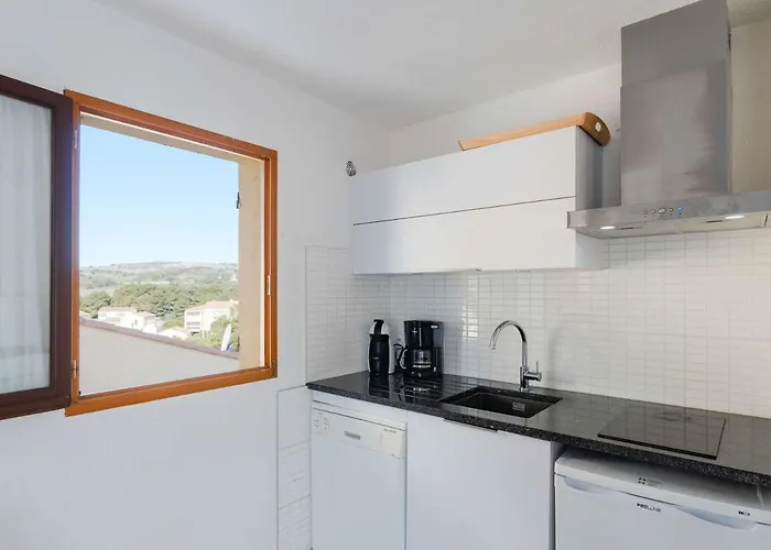 וילה Pavillon Avec Solarium, Piscine Et Parking A Narbonne-plage - Fr-1-409-222 נרבון